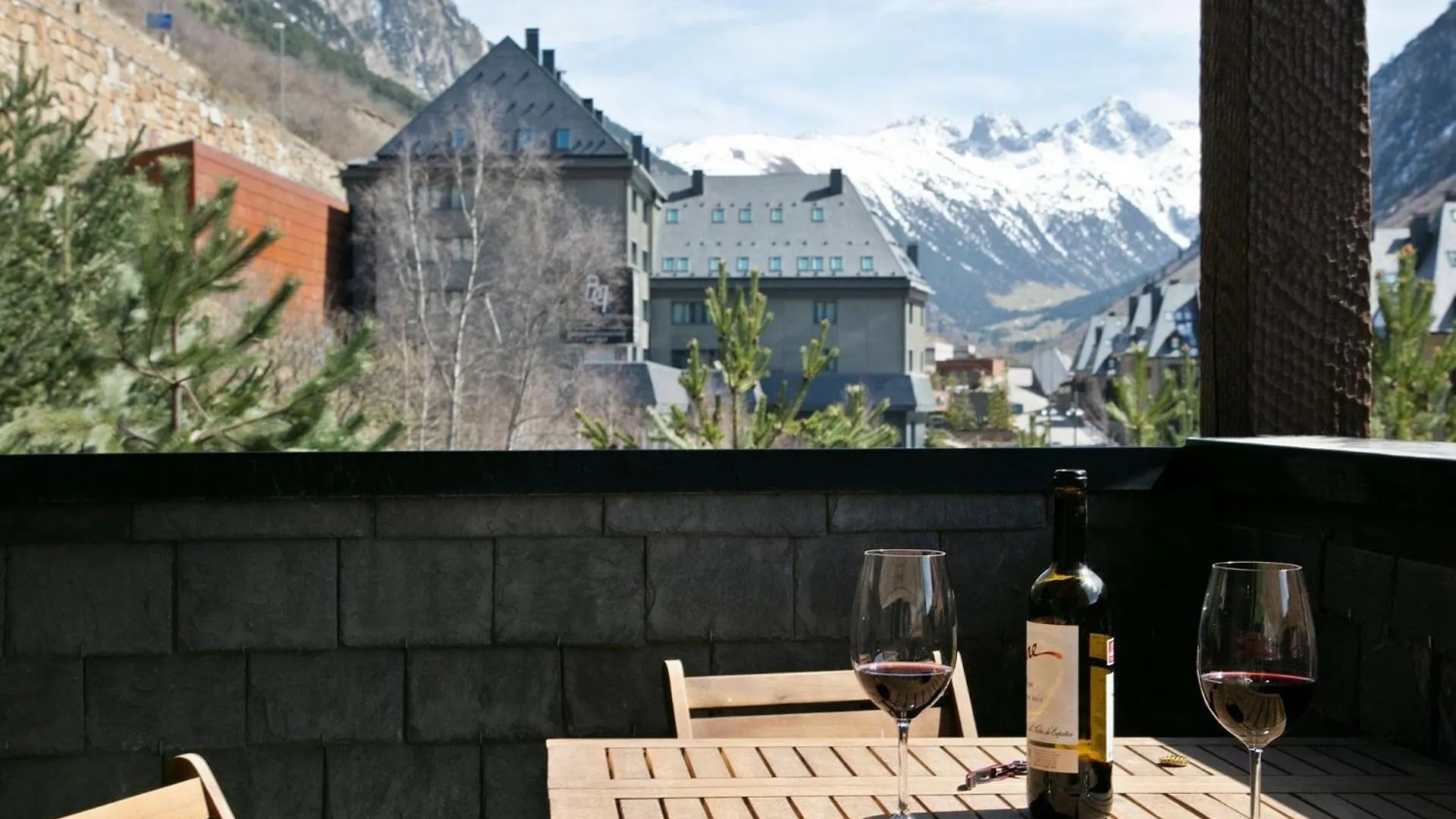 Luderna - Apartamento Con Terraza Bonaigua A4 Varicauba Baqueira Beret