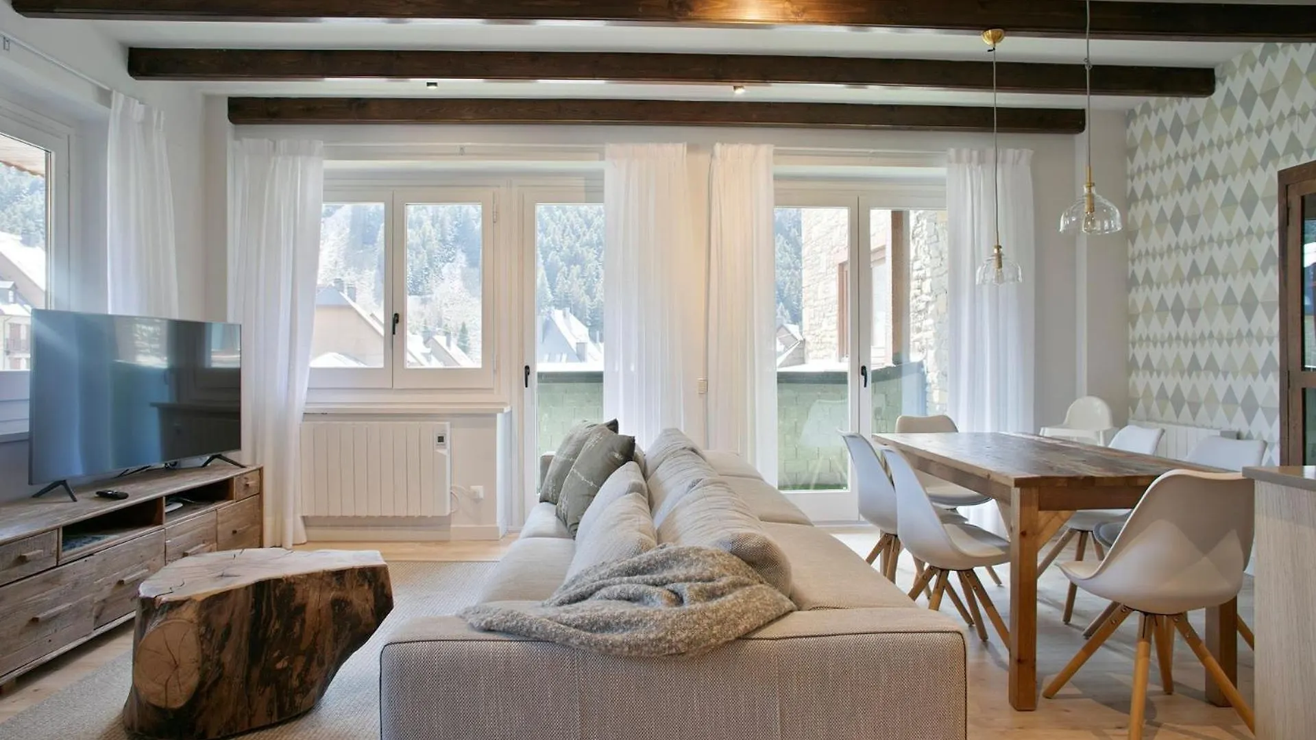 Luderna - Apartamento Con Terraza Bonaigua A4 Varicauba Baqueira Beret